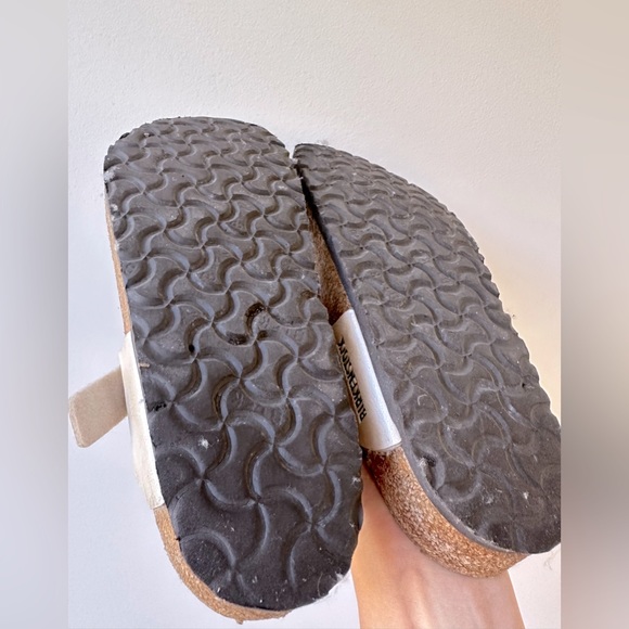 Size 39 Birkenstock Sandal - Picture 3 of 4